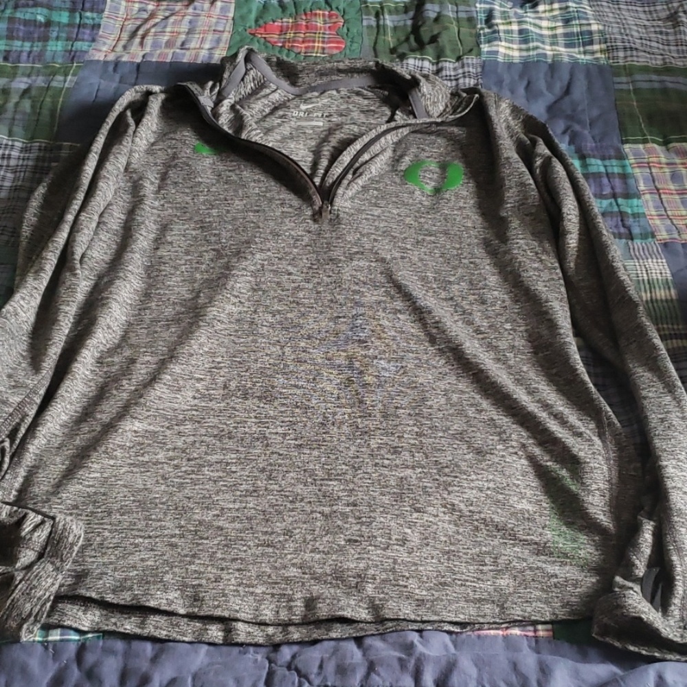 Oregon ducks Nike pull over